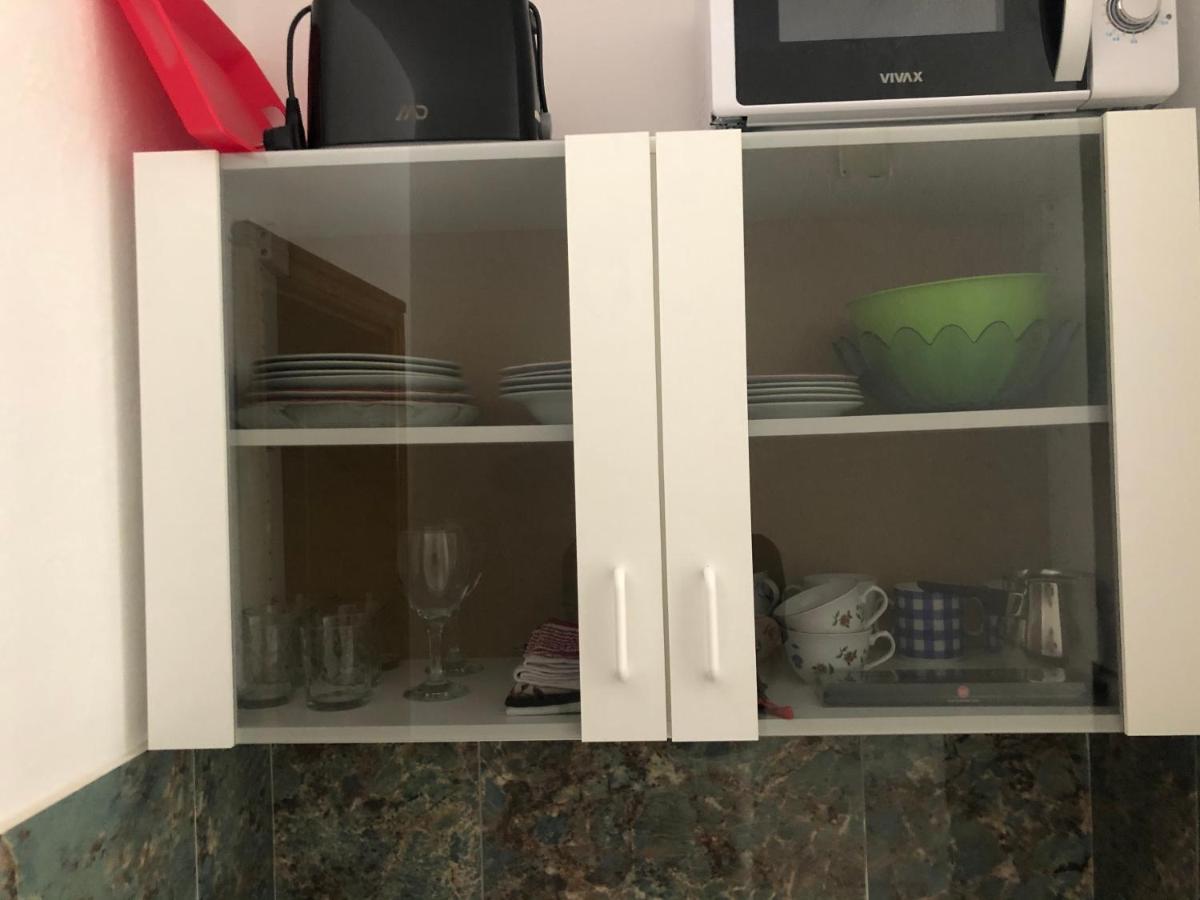 Apartmani Roxy Loviste Bagian luar foto